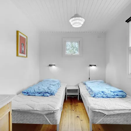 Holiday home Cozy Home In Vaeggerlose With Wifi