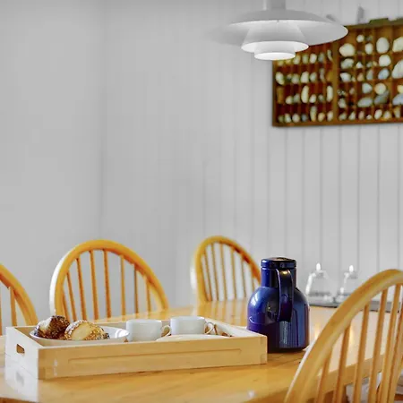 Cozy Home In Vaeggerlose With Wifi